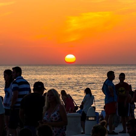 Apartments Sea Organ 扎达尔 客房 照片